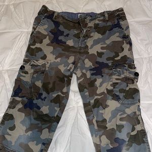 Camo pants size 16